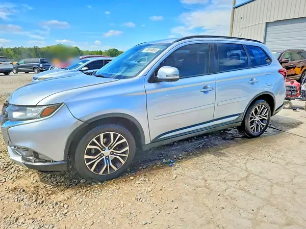 JA4AD3A34GZ004233 — 2016 Mitsubishi Outlander, Передняя часть (Front End), фото до ремонта