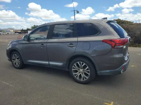 2017 Mitsubishi Outlander VIN JA4AD2A3XHZ018150 фото 2