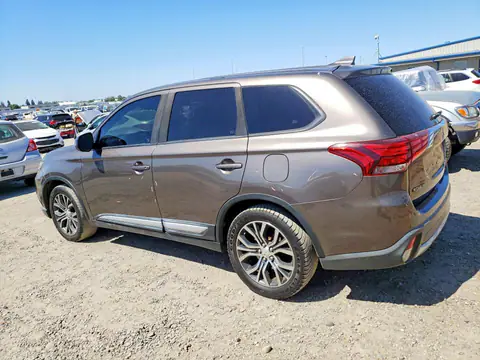 2017 Mitsubishi Outlander VIN JA4AD3A30HZ002450 фото 2