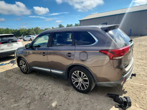 2017 MITSUBISHI OUTLANDER VIN JA4AD3A3XHZ000754 фото 2