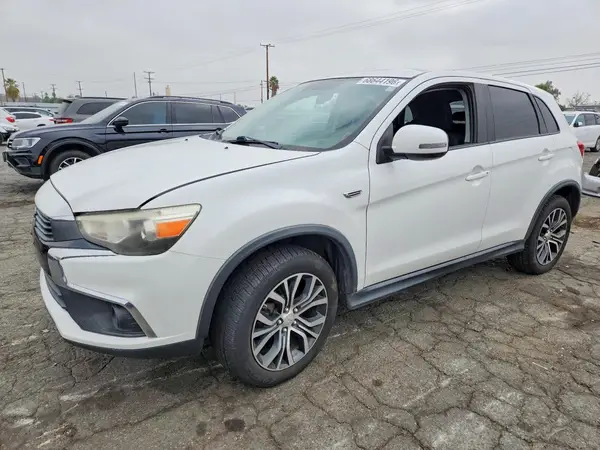 JA4AR3AU4HZ042931 — 2017 Mitsubishi Outlander, Боковая часть (Side), фото до ремонта