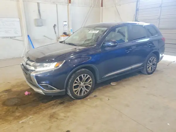 JA4AZ3A3XHZ006264 — 2017 Mitsubishi Outlander, Передняя часть (Front End), фото до ремонта