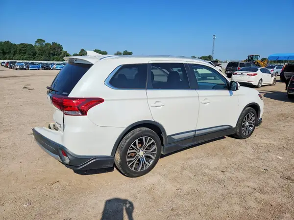 2017 MITSUBISHI OUTLANDER VIN JA4AZ3A36HZ049788 фото 3