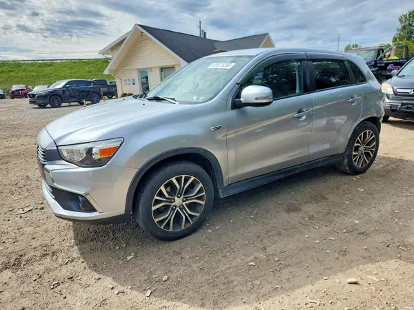 JA4AR3AU8HZ067749 — 2017 Mitsubishi Outlander, Задняя часть (Rear End), фото до ремонта