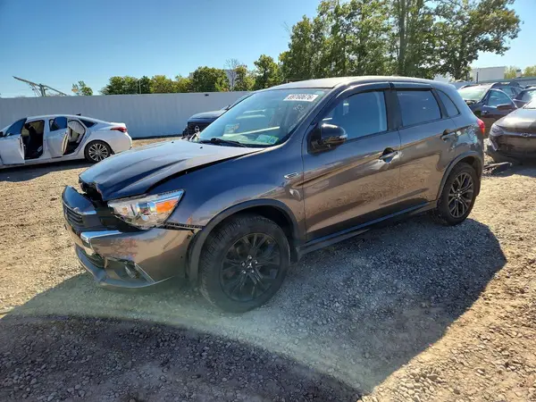 JA4AR3AU2HZ054057 — 2017 Mitsubishi Outlander, Передняя часть (Front End), фото до ремонта