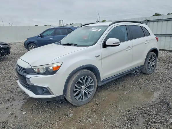 JA4AR4AW0HZ017211 — 2017 Mitsubishi Outlander, Мелкие вмятины и царапины (Minor Dent/Scratches), фото до ремонта