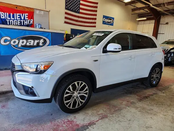 JA4AR3AU5HZ040573 — 2017 Mitsubishi Outlander, Подтопление (Water/Flood), фото до ремонта