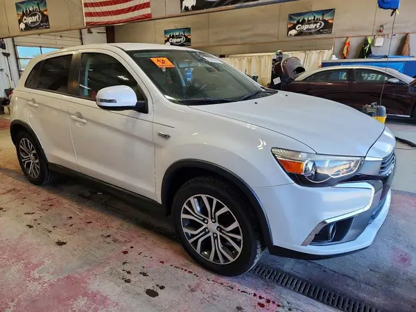 JA4AR3AU5HZ040573 — 2017 Mitsubishi Outlander, фото 4 с аукциона Copart 05.10.2026, Подтопление