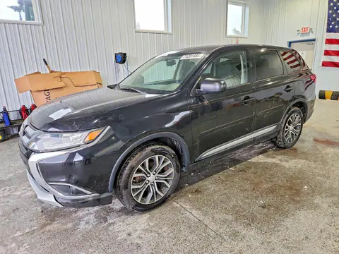 JA4AZ2A33HZ007976 — 2017 Mitsubishi Outlander, Механические повреждения (Mechanical), фото до ремонта