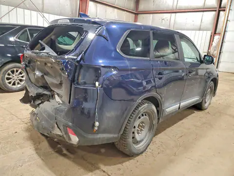 JA4AZ3A3XJZ058029 — 2018 Mitsubishi Outlander, фото 3 с аукциона Copart 06.10.2026, Передняя часть