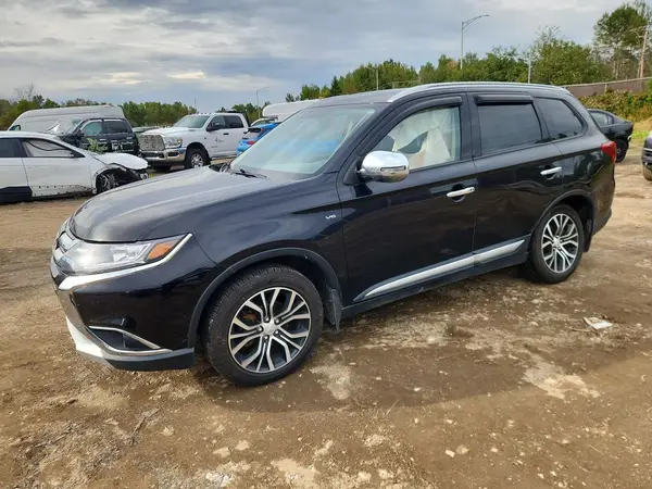 JA4JZ3AX9JJ601114 — 2018 Mitsubishi Outlander, Боковая часть (Side), фото до ремонта