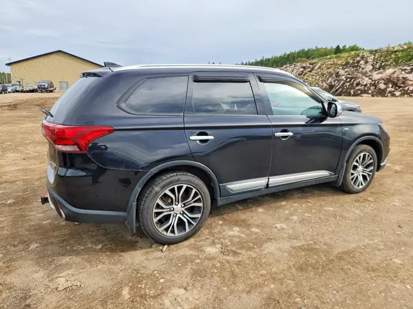 JA4JZ3AX9JJ601114 — 2018 Mitsubishi Outlander, фото 3 с аукциона Copart 06.10.2026, Боковая часть