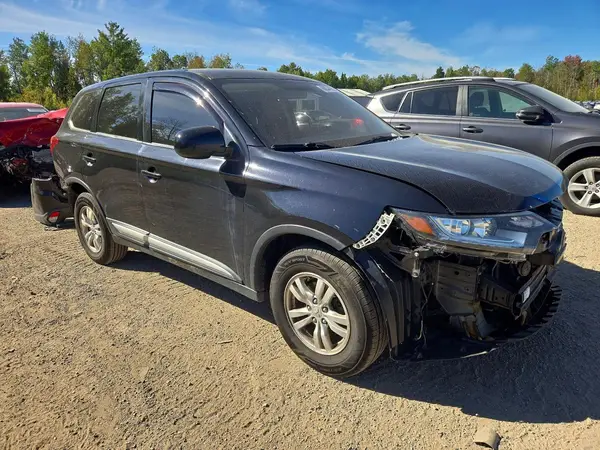 JA4AZ2A35JZ607548 — 2018 Mitsubishi Outlander, фото 4 с аукциона Copart 01.10.2026, Передняя часть