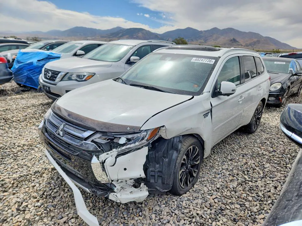 2018 Mitsubishi Outlander VIN JA4J24A55JZ029372 фото 1