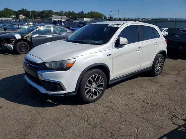 JA4AR3AU7JU006007 — 2018 Mitsubishi Outlander, Передняя часть (Front End), фото до ремонта