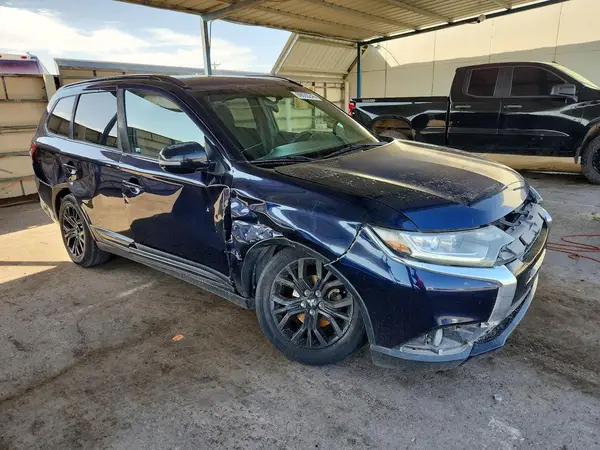 JA4AD3A36JZ066899 — 2018 Mitsubishi Outlander, фото 4 с аукциона Copart, Передняя часть
