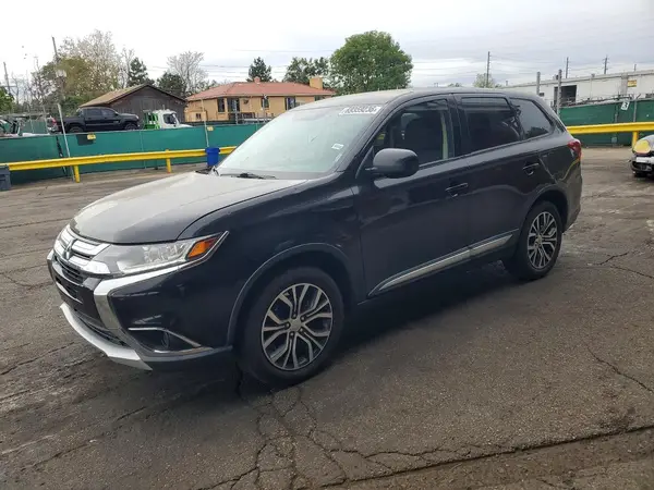 JA4AZ3A35JJ005155 — 2018 Mitsubishi Outlander, Град (Hail), фото до ремонта