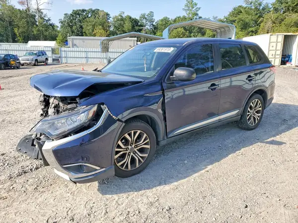 JA4AD2A35JZ054933 — 2018 Mitsubishi Outlander, Передняя часть (Front End), фото до ремонта