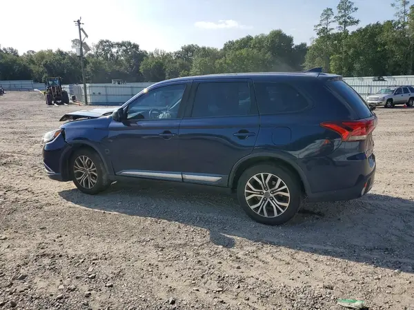 JA4AD2A35JZ054933 — 2018 Mitsubishi Outlander, фото 2 с аукциона Copart, Передняя часть