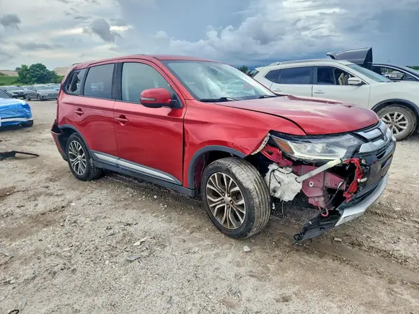 JA4AZ3A36JZ037954 — 2018 Mitsubishi Outlander, фото 4 с аукциона Copart 06.10.2026, Задняя часть