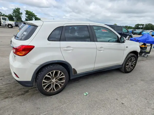 2018 MITSUBISHI OUTLANDER VIN JA4AP3AW2JU024664 фото 3