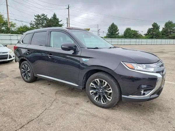 JA4J24A56JZ028845 — 2018 Mitsubishi Outlander, фото 4 с аукциона Copart 02.10.2026, Задняя часть