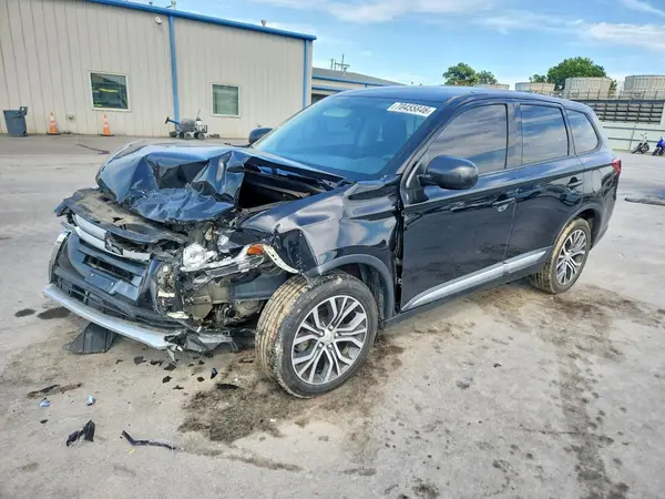 JA4AZ3A34JZ041677 — 2018 Mitsubishi Outlander, Передняя часть (Front End), фото до ремонта
