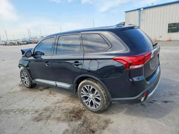 2018 MITSUBISHI OUTLANDER VIN JA4AZ3A34JZ041677 фото 2