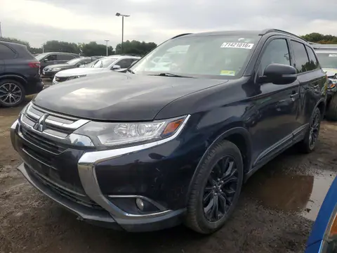 JA4AZ3A32JZ049597 — 2018 Mitsubishi Outlander, Мелкие вмятины и царапины (Minor Dent/Scratches), фото до ремонта