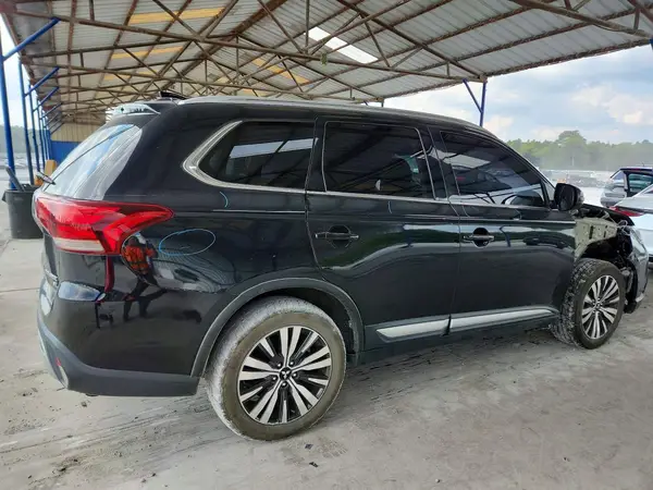 JA4AZ3A39KJ001028 — 2019 Mitsubishi Outlander, фото 3 с аукциона Copart, Передняя часть