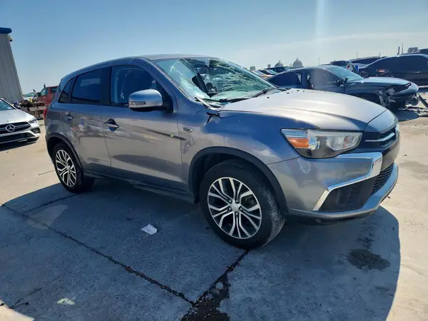 JA4AP3AU3KU020185 — 2019 Mitsubishi Outlander, фото 4 с аукциона Copart 30.09.2026, Передняя часть