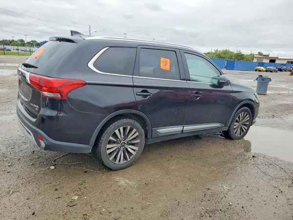 JA4AZ3A35KZ038787 — 2019 Mitsubishi Outlander, фото 3 с аукциона Copart 02.10.2026, Естественный износ