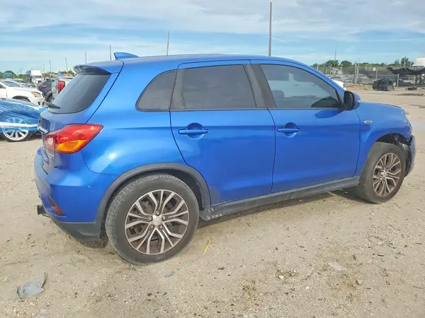 JA4AP3AU2KU009033 — 2019 Mitsubishi Outlander, фото 3 с аукциона Copart, Передняя часть