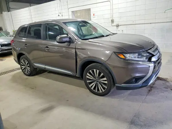 JA4AZ3A3XKZ043998 — 2019 Mitsubishi Outlander, фото 4 с аукциона Copart 06.10.2026, Передняя часть
