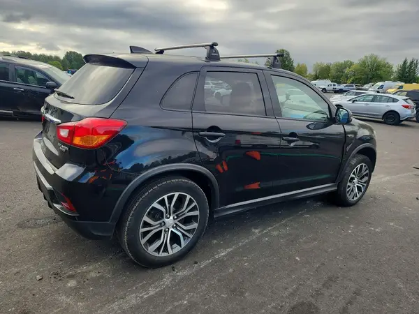 JA4AR3AU1KU019224 — 2019 Mitsubishi Outlander, фото 3 с аукциона Copart, Передняя часть