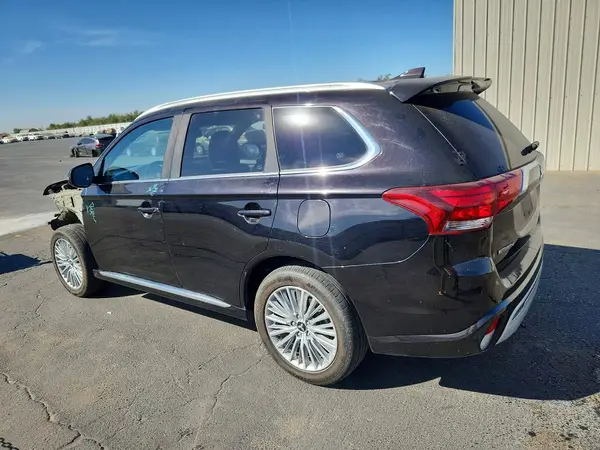 JA4J24A59KZ038528 — 2019 Mitsubishi Outlander, фото 2 с аукциона Copart, Передняя часть