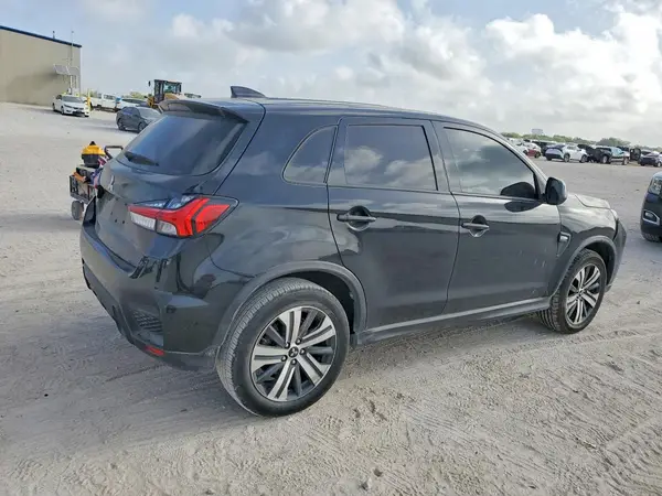 JA4AR3AU6LU023108 — 2020 Mitsubishi Outlander, фото 3 с аукциона Copart, Разукомплектован