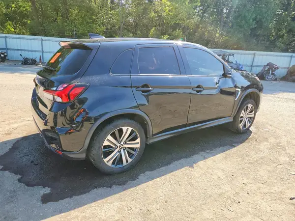 JA4AR3AU6LU010245 — 2020 Mitsubishi Outlander, фото 3 с аукциона Copart, Боковая часть