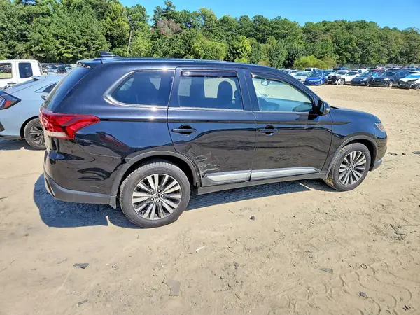 2020 MITSUBISHI OUTLANDER VIN JA4AZ3A36LZ040243 фото 3