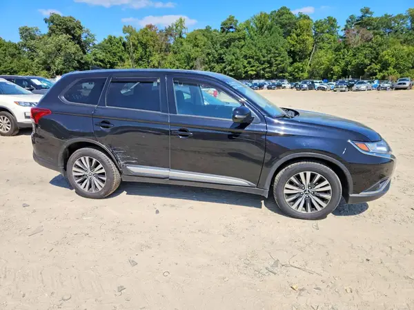 2020 MITSUBISHI OUTLANDER VIN JA4AZ3A36LZ040243 фото 4