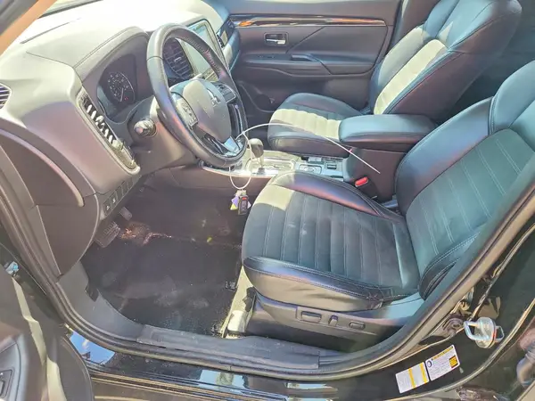 2020 MITSUBISHI OUTLANDER VIN JA4AZ3A36LZ040243 фото 7