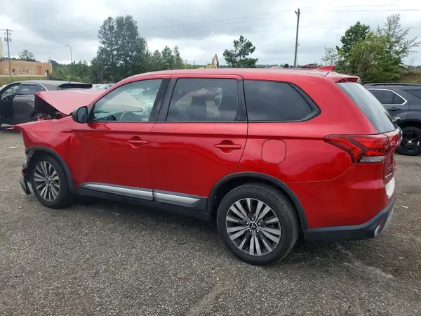 JA4AZ3A30LZ008159 — 2020 Mitsubishi Outlander, фото 2 с аукциона Copart, Передняя часть