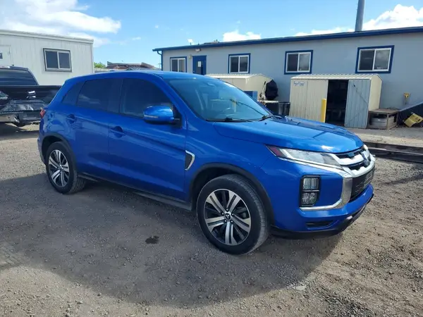 JA4AP4AU0LU025786 — 2020 Mitsubishi Outlander, фото 4 с аукциона Copart, Боковая часть