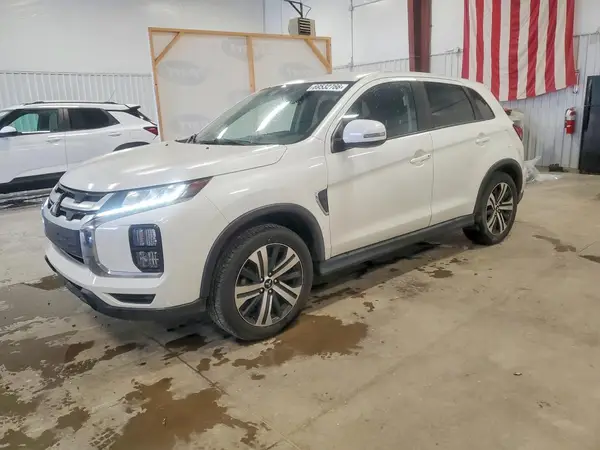 JA4AR3AU0LU018681 — 2020 Mitsubishi Outlander, Боковая часть (Side), фото до ремонта