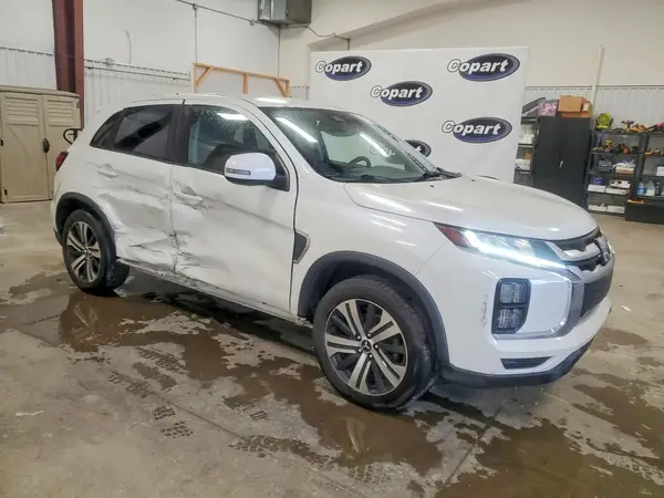 JA4AR3AU0LU018681 — 2020 Mitsubishi Outlander, фото 4 с аукциона Copart, Боковая часть