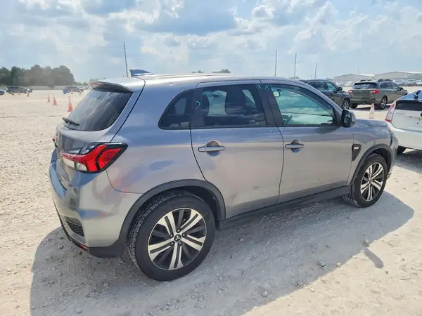 JA4AP3AU9LU005398 — 2020 Mitsubishi Outlander, фото 3 с аукциона Copart, Передняя часть