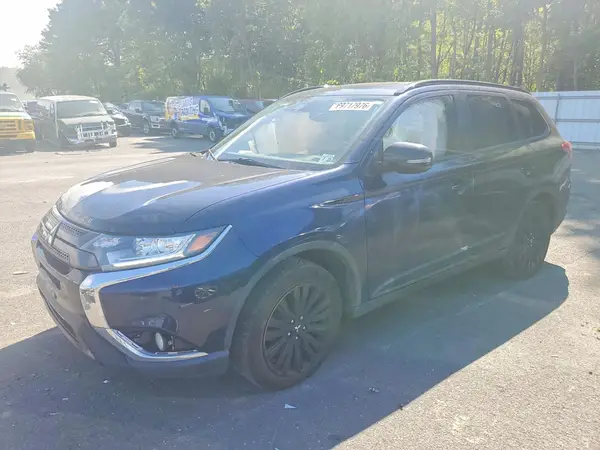 JA4AD3A33LZ045446 — 2020 Mitsubishi Outlander, Боковая часть (Side), фото до ремонта