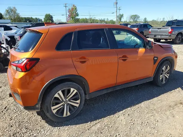 JA4AR3AU3LU013457 — 2020 Mitsubishi Outlander, фото 3 с аукциона Copart, Передняя часть