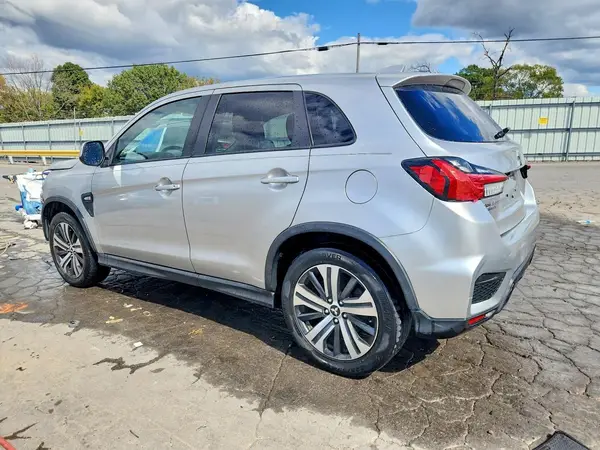 2020 MITSUBISHI OUTLANDER VIN JA4AP3AU9LU021097 фото 2