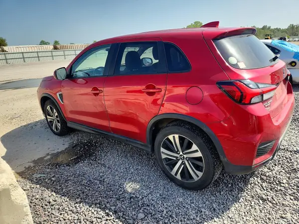JA4ARUAU2MU003462 — 2021 Mitsubishi Outlander, фото 2 с аукциона Copart, Град